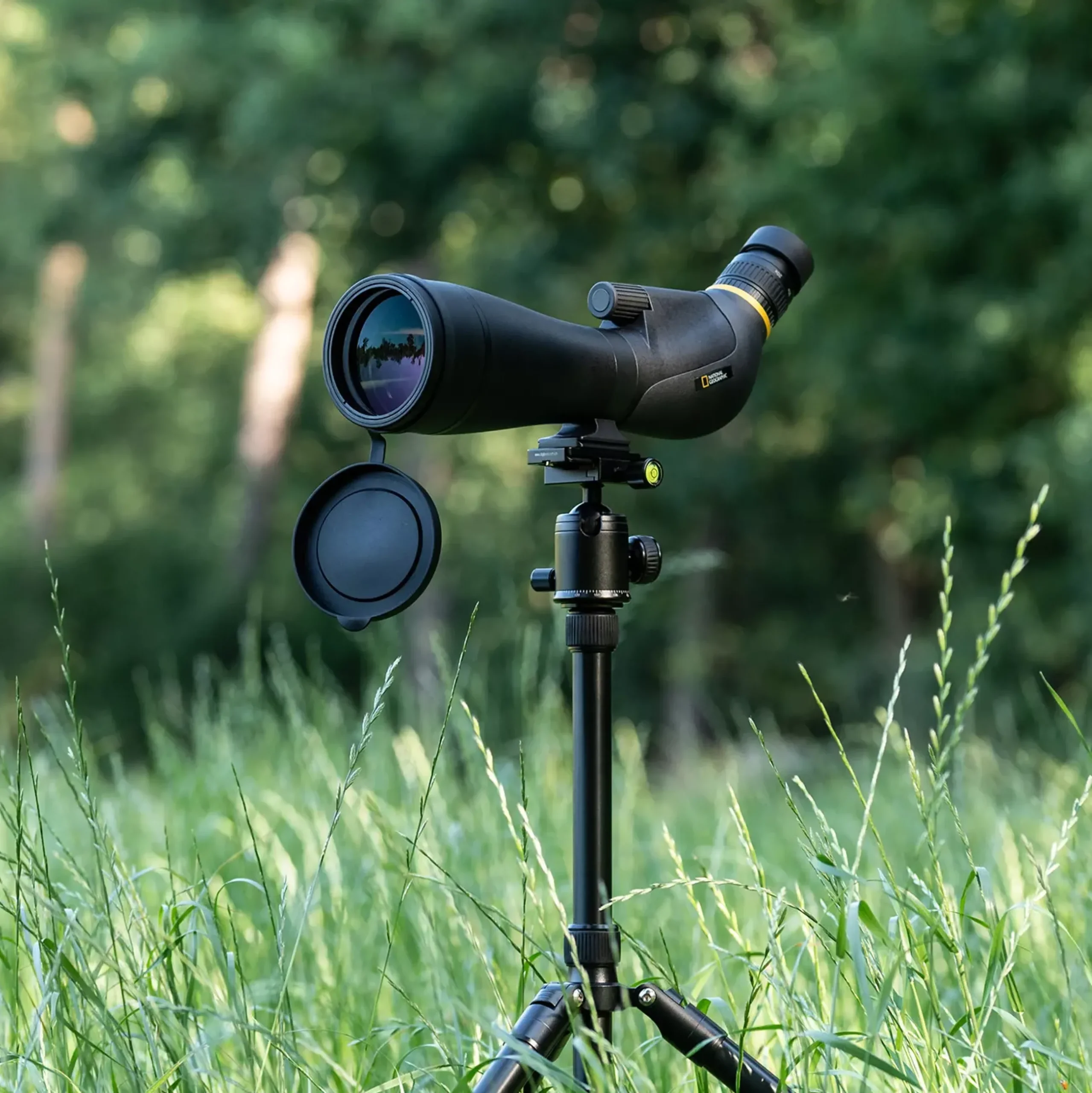 Bresser Vogel- & Naturbeobachtung>NATIONAL GEOGRAPHIC Adventurer 20–60x80 Spektiv